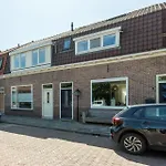 Ruim Vakantiehuis Aan De Kust 7 아파트 *