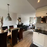 아파트 Ruim Vakantiehuis Aan De Kust 7